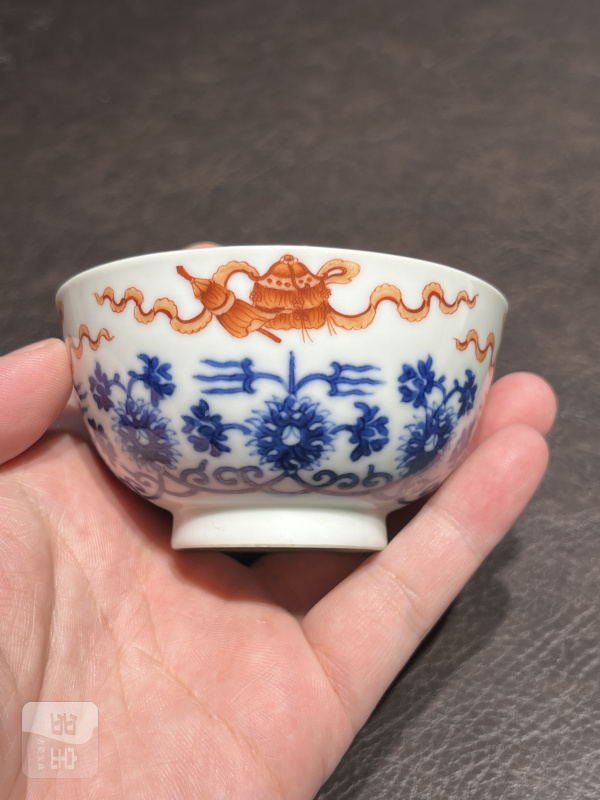 清道光 “嶰竹造”青花矾红莲托八宝茶圆一对 - 图13